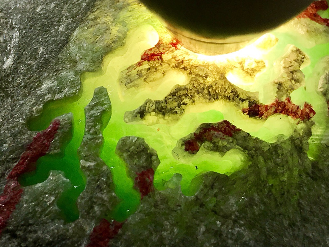 2.6公斤莫西沙开窗冰底色手镯料打灯通透种水一致不变种化冰底