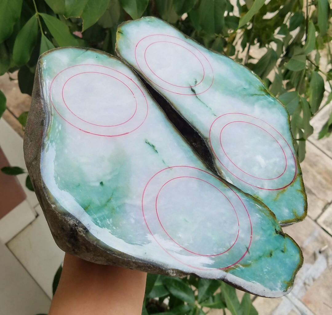 秒杀价6688得莫西沙精品手镯料4.15公斤淡春底飘花品相好