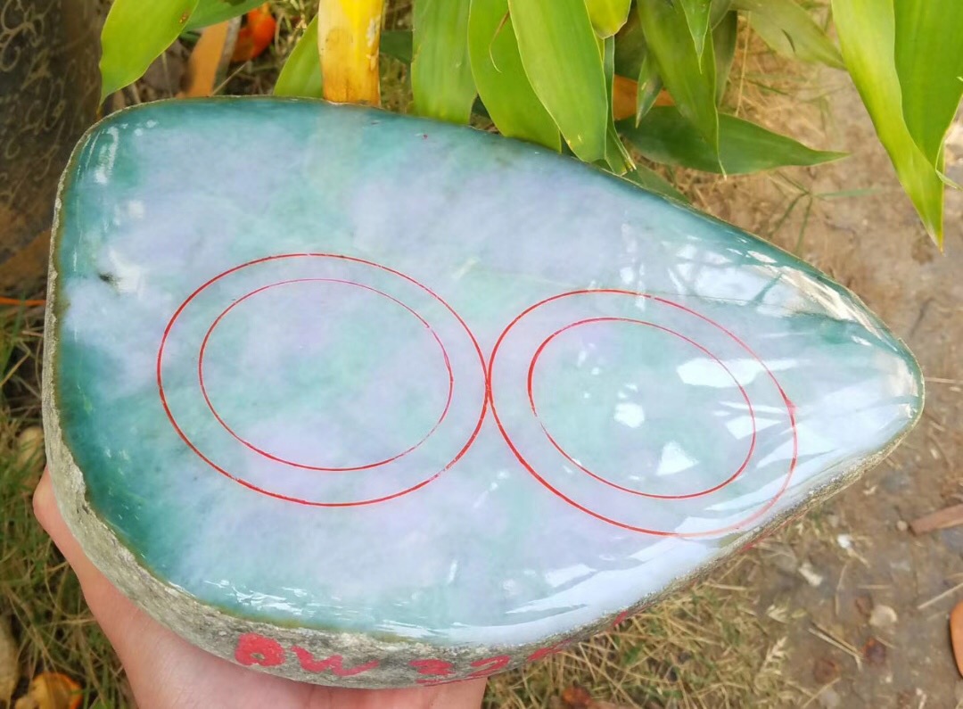 莫西沙改口手镯料11公斤春带彩淡淡的底色。种水化开种老水头透