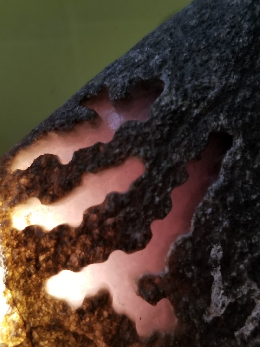 今日特价3388元秒杀得新货3.3公斤老坑南齐开口春色小纯色