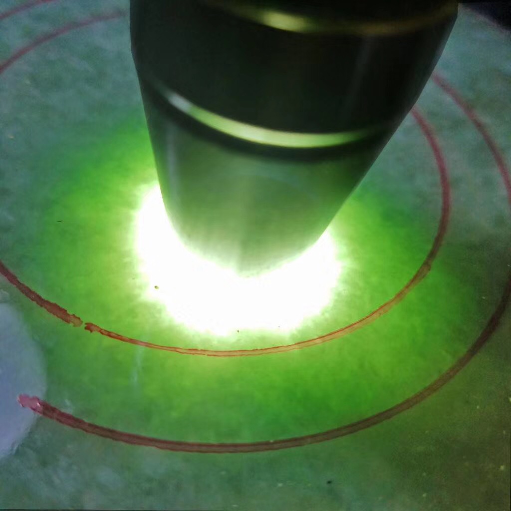 秒杀价9800得莫西沙精品改口手镯料5公斤种老淡绿底饱满灵性