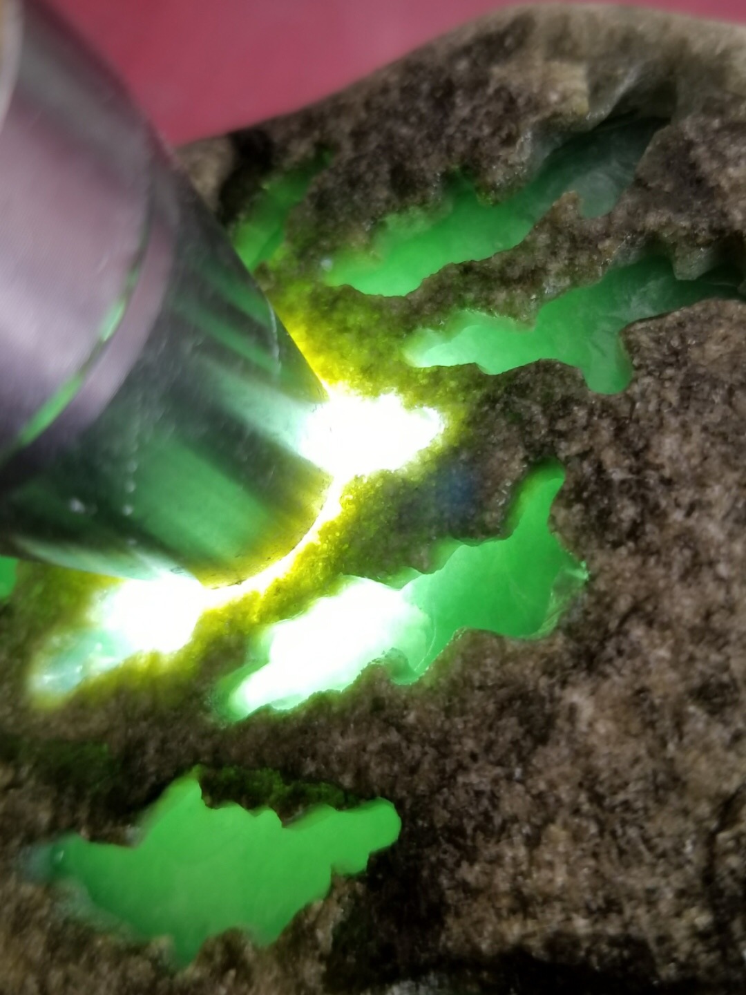 秒杀价2588得新货1公斤莫西沙冰冰刚刚开出来的还热乎乎的水