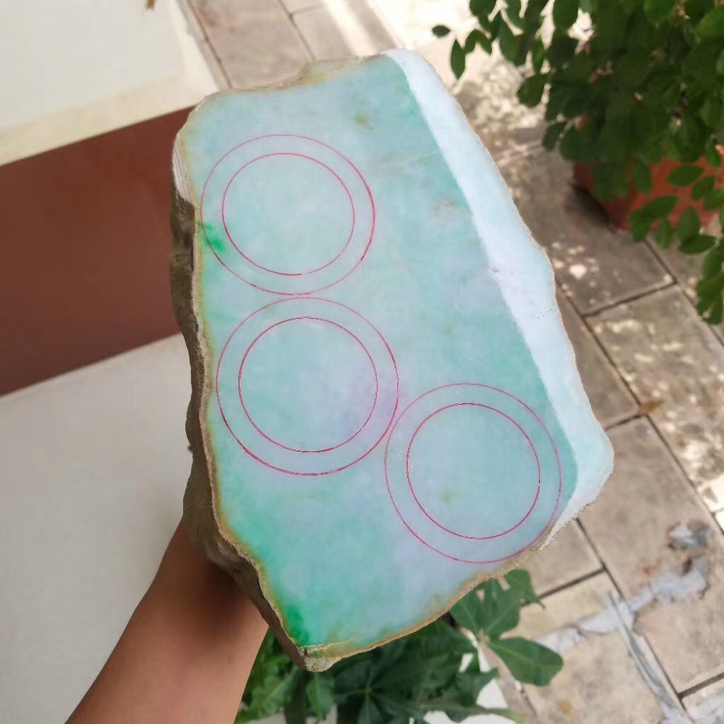 莫西沙改口手镯明料12.7公斤底子干净清爽自然带底色飘阳绿花