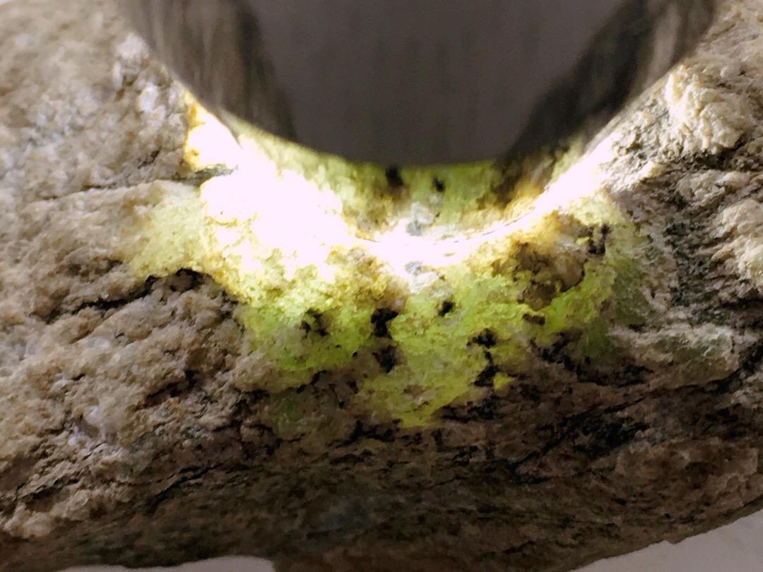 秒杀价2999得183克莫西沙脱沙全赌冰种精品小料完整品相好