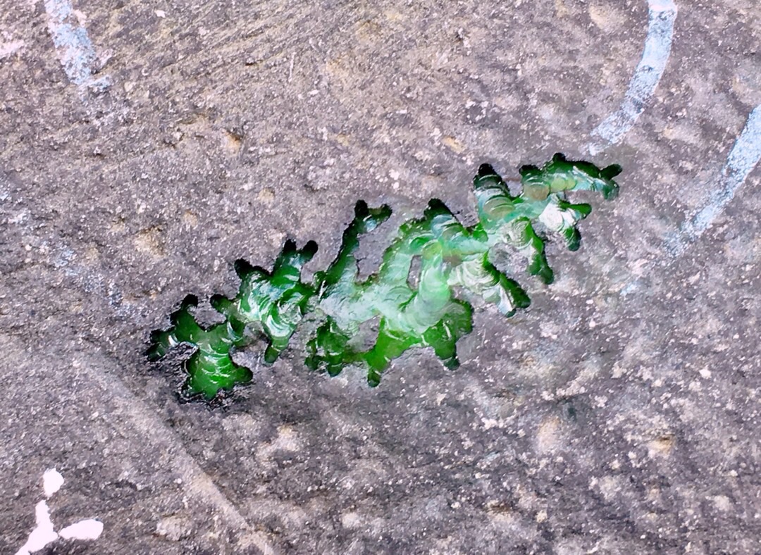 6.95公斤 23-16-11cm 莫西沙开窗满色冰阳绿手镯