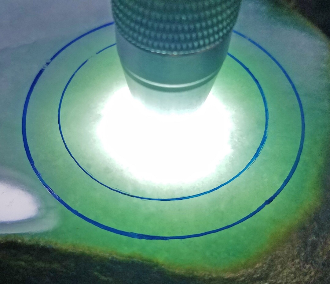 南奇改口手镯料4.42公斤皮壳完整紧凑糯冰细腻水润 种老起荧