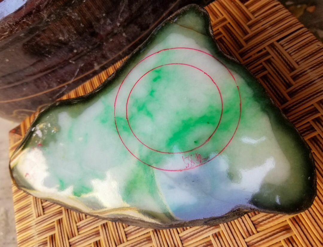 新货BZ1366老坑莫西沙改口手镯料3.76公斤表面一大片