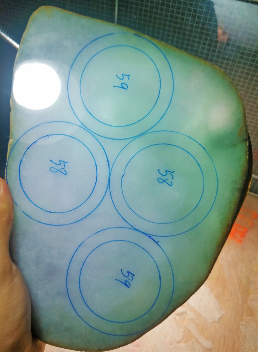 上新秒杀价8800得莫西沙手镯片料1.75公斤糯冰底带淡紫色