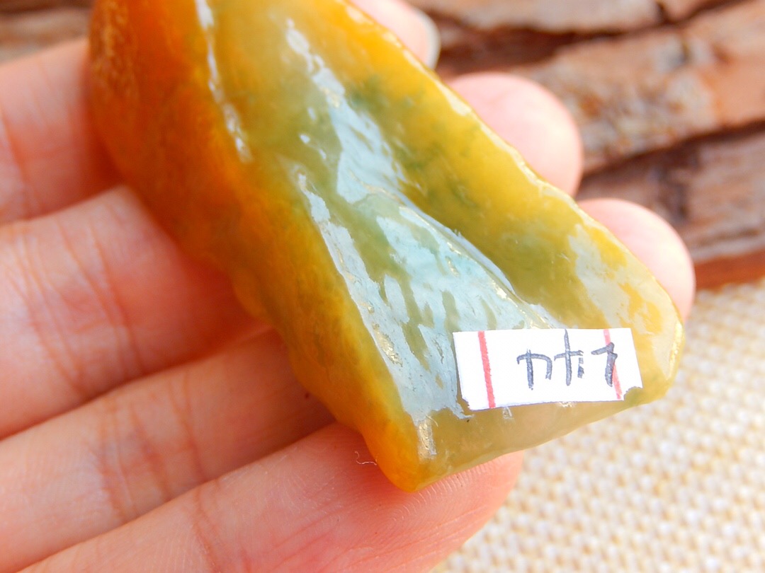 秒杀价2888得L44红翡飘花料种老水头好油性足起货高最大尺