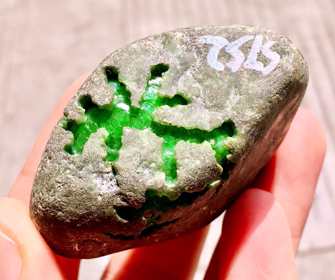 秒杀价3999得120克 5-4-2.5cm 后江开窗满色挂
