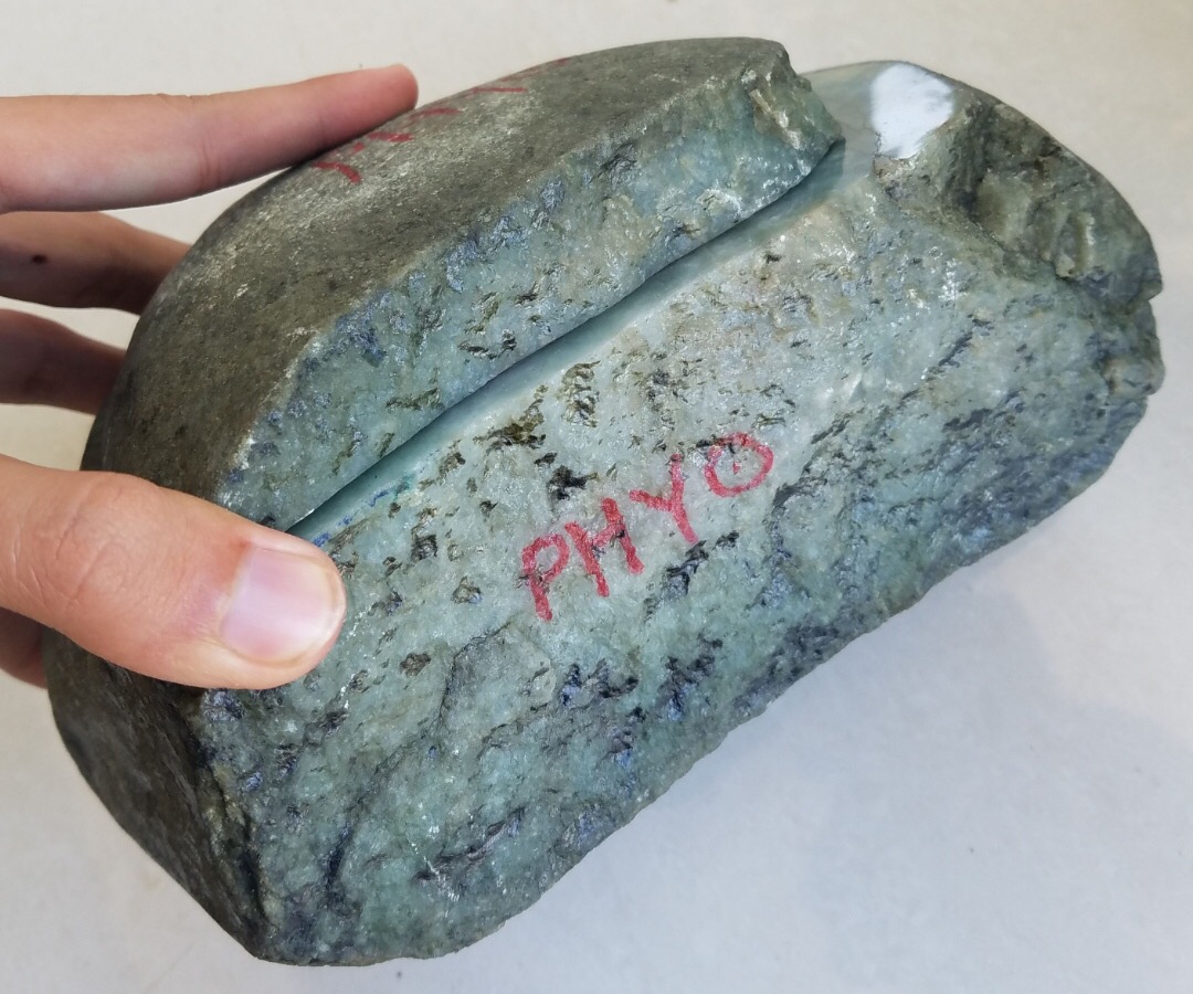 南奇改口手镯料5.52公斤淡淡的底色底子细腻干净清爽水灵水灵