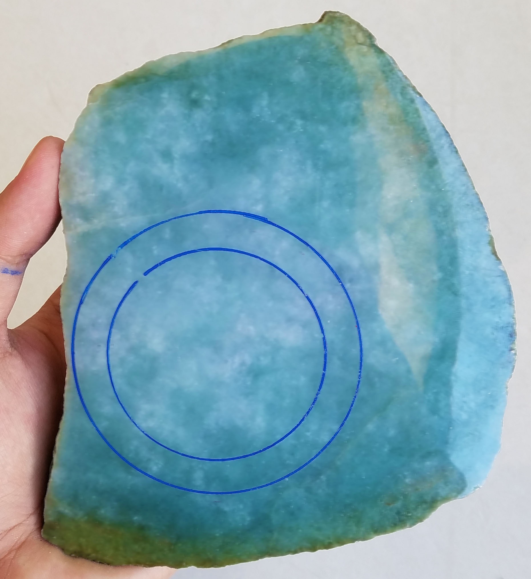 南奇改口手镯料5.52公斤淡淡的底色底子细腻干净清爽水灵水灵