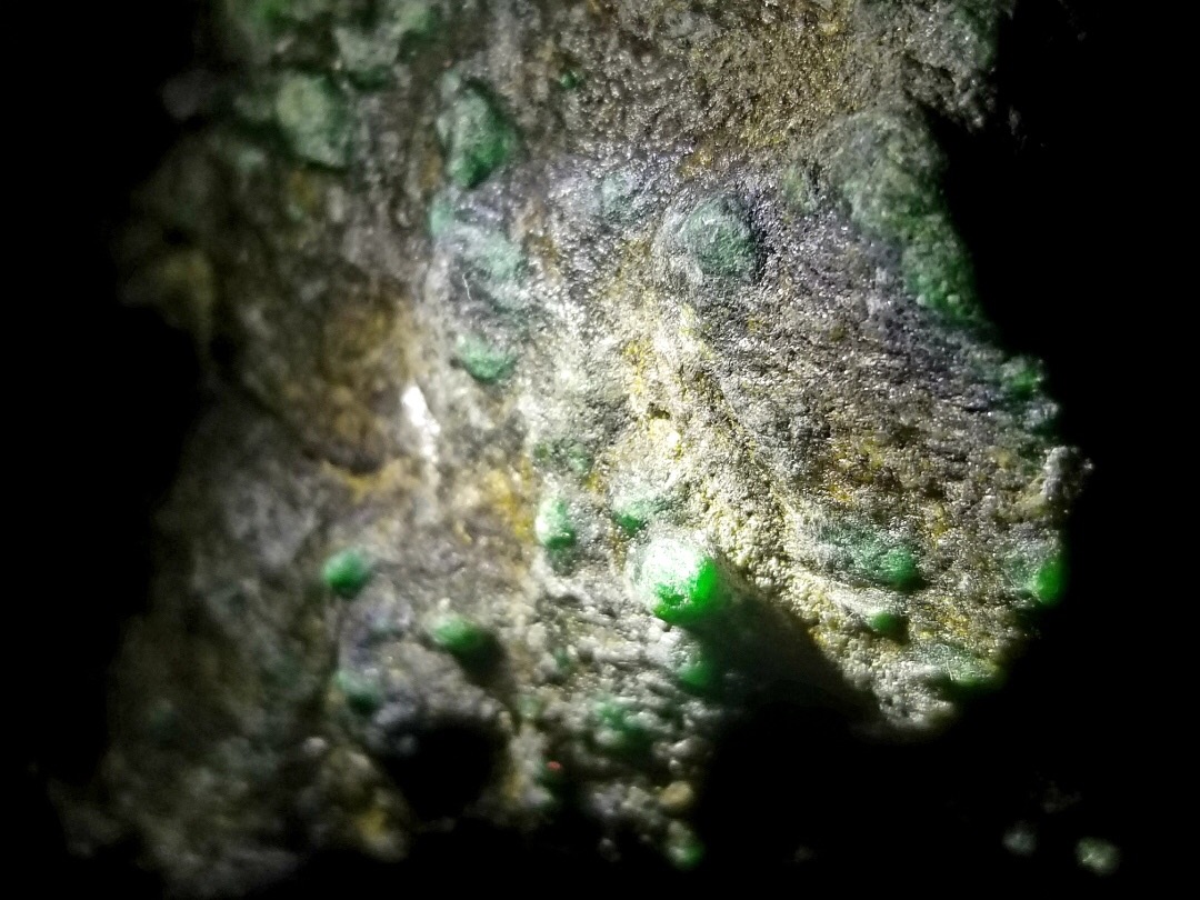 双十一特价6888秒杀得猛料5.35公斤老坑莫西沙全赌色料来