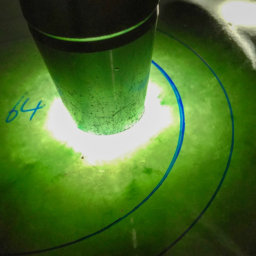 BF635.08公斤莫西沙场口飘点蓝花手镯料冰底肉质已发黑肉