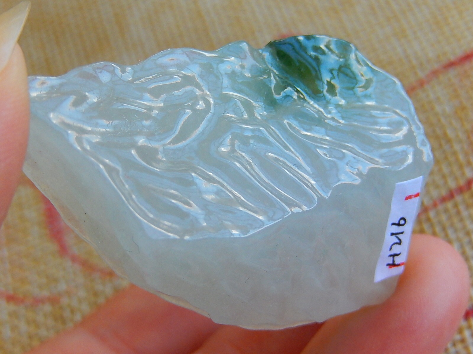 秒杀价1888得H216糯冰飘花挂件料种老肉细尺寸26克