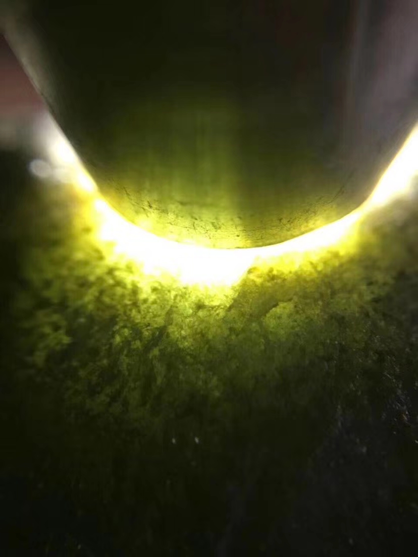 ZF671南齐老坑全堵料品相完整无缺全身多处表现裂纹极少手镯