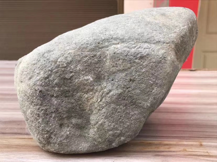 ZF744老坑莫西沙全赌品相完整块头超大赌皮壳涨则大涨亏则小