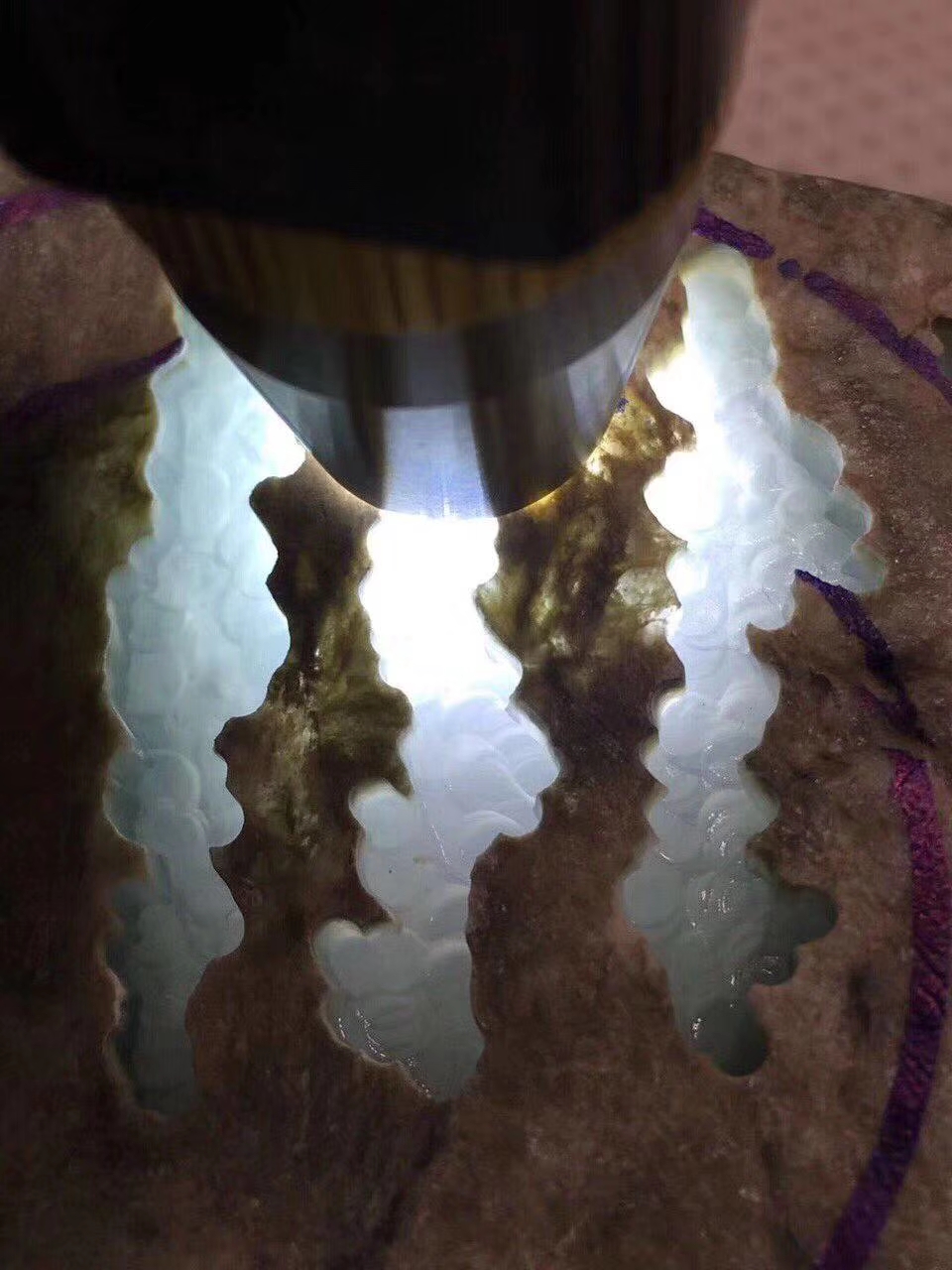 J-962莫西沙水泥皮冰飘翠大牌子直接取可赌手镯哦[色][色