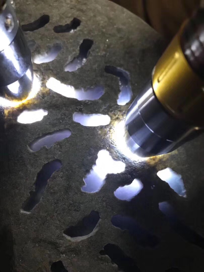 ZF670南齐开窗紫罗兰手镯料手镯直接套种老肉细自然光下有胶