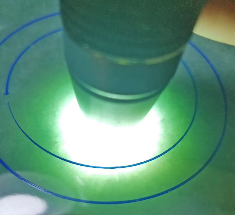 秒杀价6800得莫西沙改口手镯明料3.20公斤浓浓的底色种老