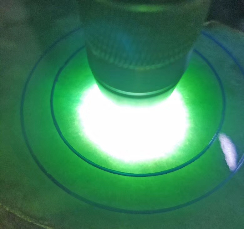 秒杀价6680得南奇精品改口手镯料1.02公斤糯冰底苹果绿色