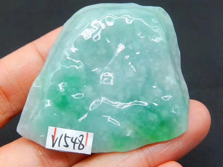 秒杀价999得V1548飘绿料子种老水头好飘绿鲜艳最大尺寸重
