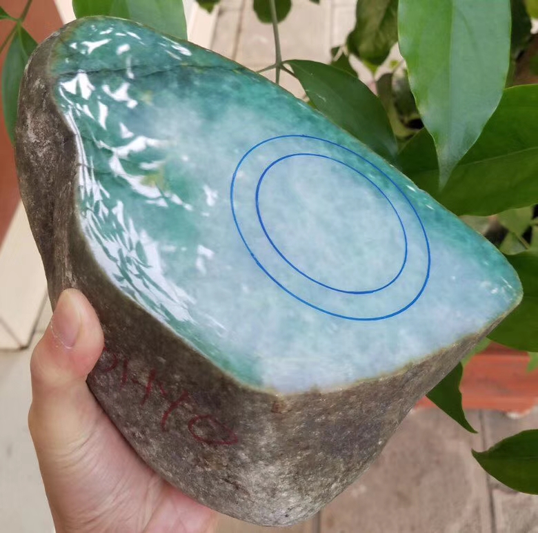 上新秒杀价8888得老坎莫西沙手镯改口半明料5.32公斤种老