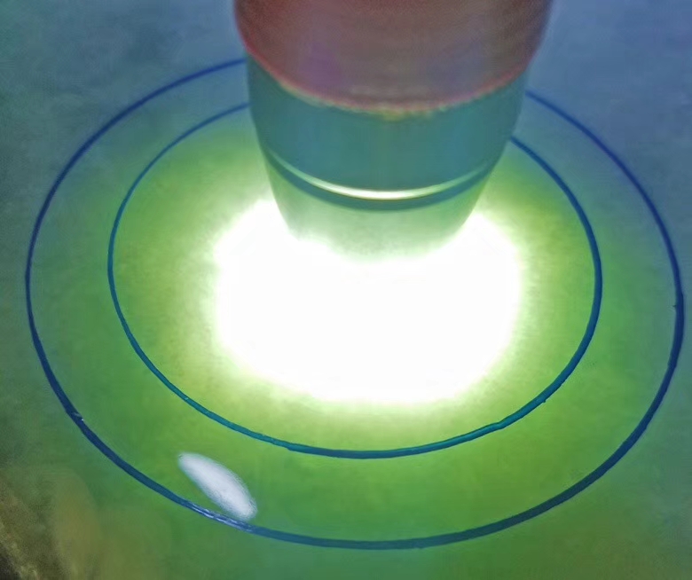 上新捡漏价4880得莫西沙手镯半明料2.34公斤带淡紫色玉质