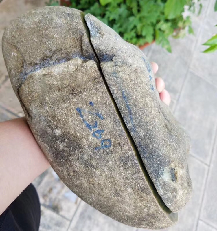 莫西沙精品改口手镯料6.58公斤底色浓郁糯冰底晶莹通透水润底