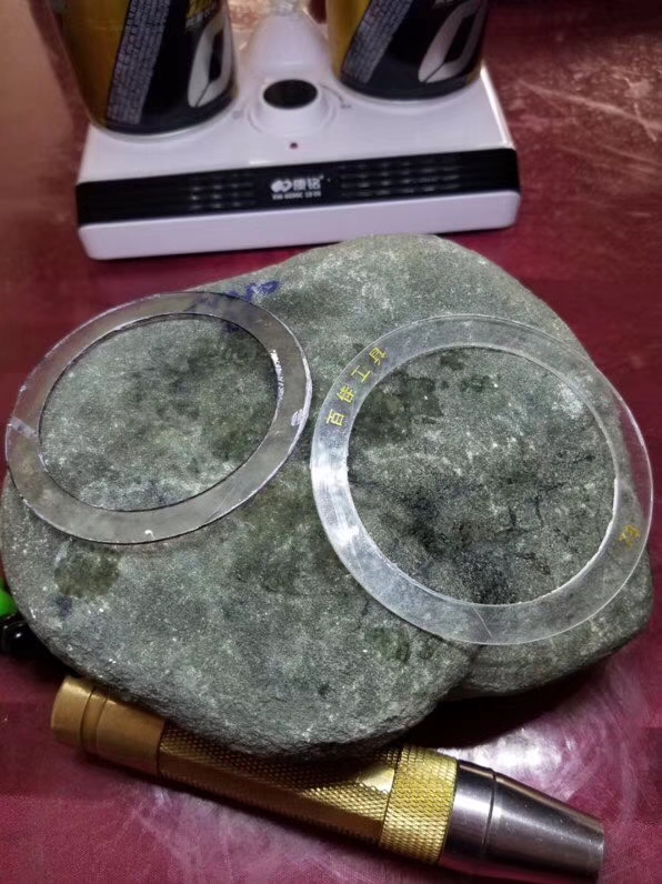 年底冲刺4880元秒杀得新货2.6公斤南齐精品开口冰飘花飘花