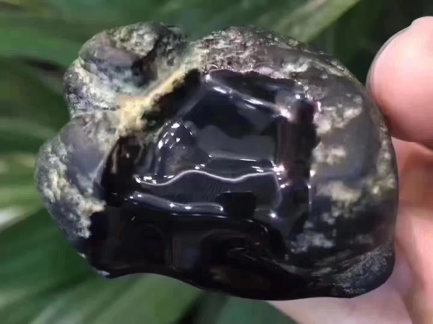 12-5-13编号SD66170g南齐墨翠戒面料皮壳超老擦口