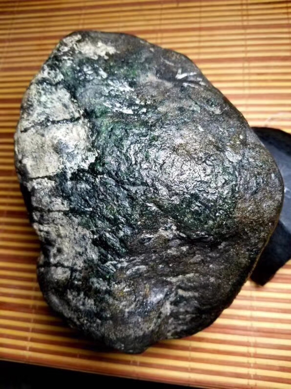 特价4800秒杀得猛料新拆包15公斤老坑莫西沙全赌色料来一坨