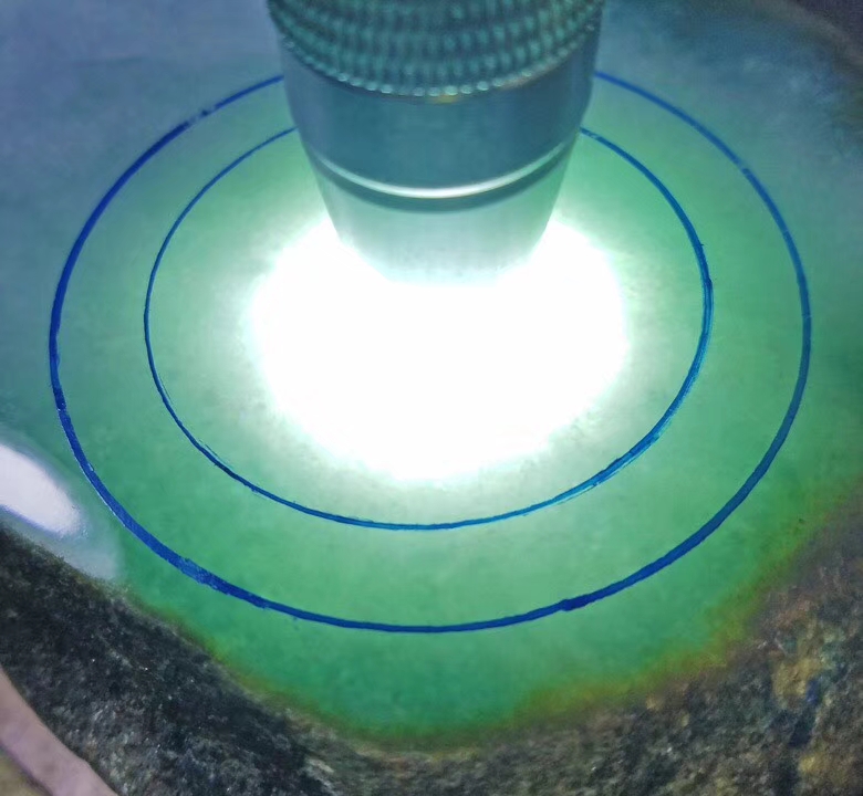 南奇改口手镯料4.42公斤皮壳完整紧凑糯冰细腻水润种老起荧光