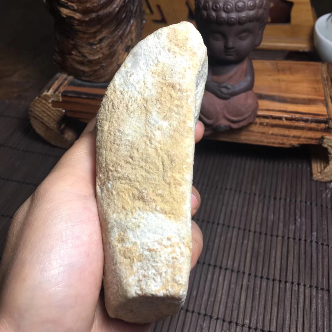 12-11-16尺寸450克木那全赌料打灯对穿皮壳紧实360