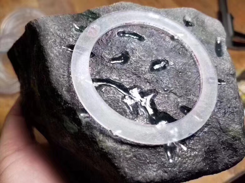 OX4011.84公斤莫西沙高冰接近玻璃满肉可赌手镯品质如图