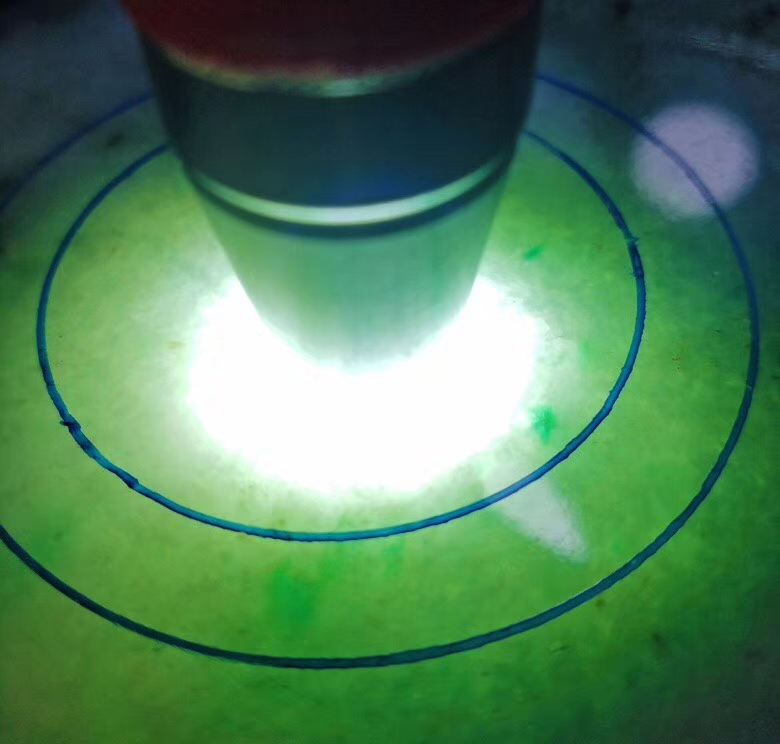 上新秒杀价6600南齐手镯改口半明料2.42公斤糯冰种老起荧