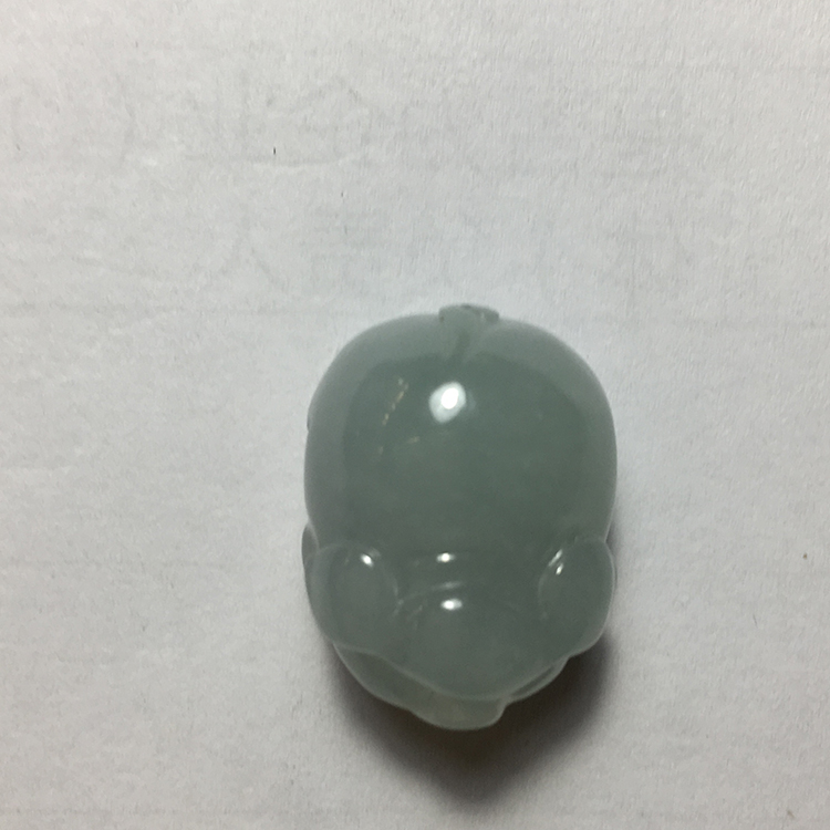 翡翠A货冰糯种福猪飘绿重10克