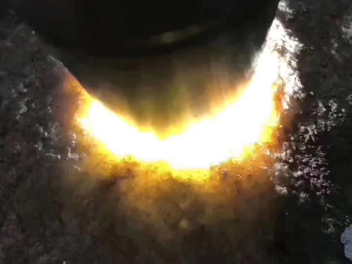 OW20-43.4kg莫西沙全赌手镯料[玫瑰][玫瑰][玫瑰