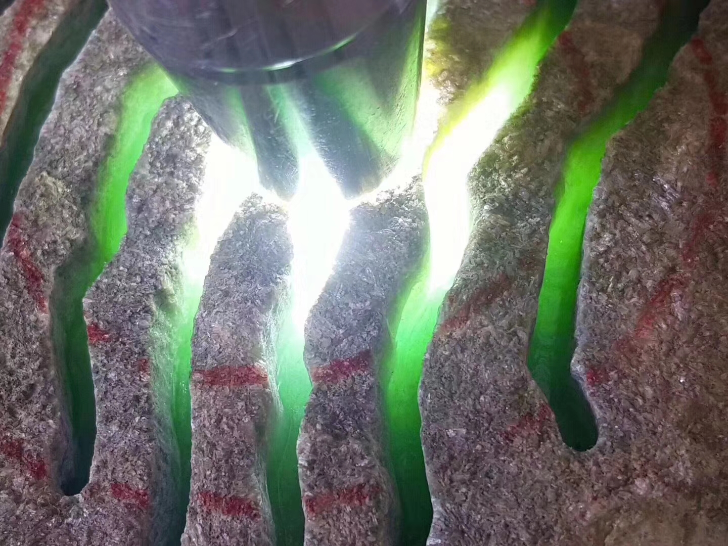 QY137-8.6kg莫西沙开窗手镯料多处大面积开窗皮壳老杠