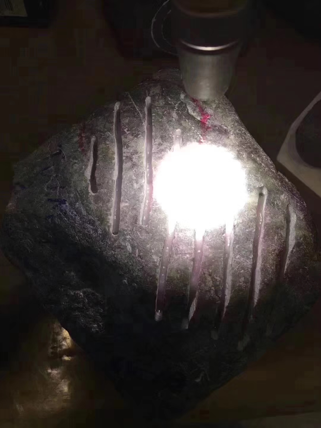 SG113-7kg会卡开窗手镯春料品相好皮壳老整体有春的表现