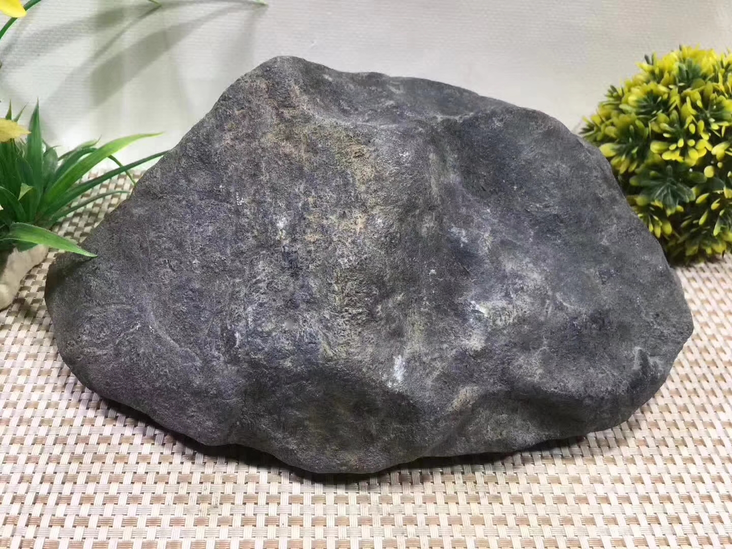 SG145-7.4kg莫弯基全赌冰飘花手镯料皮壳超老整体表现