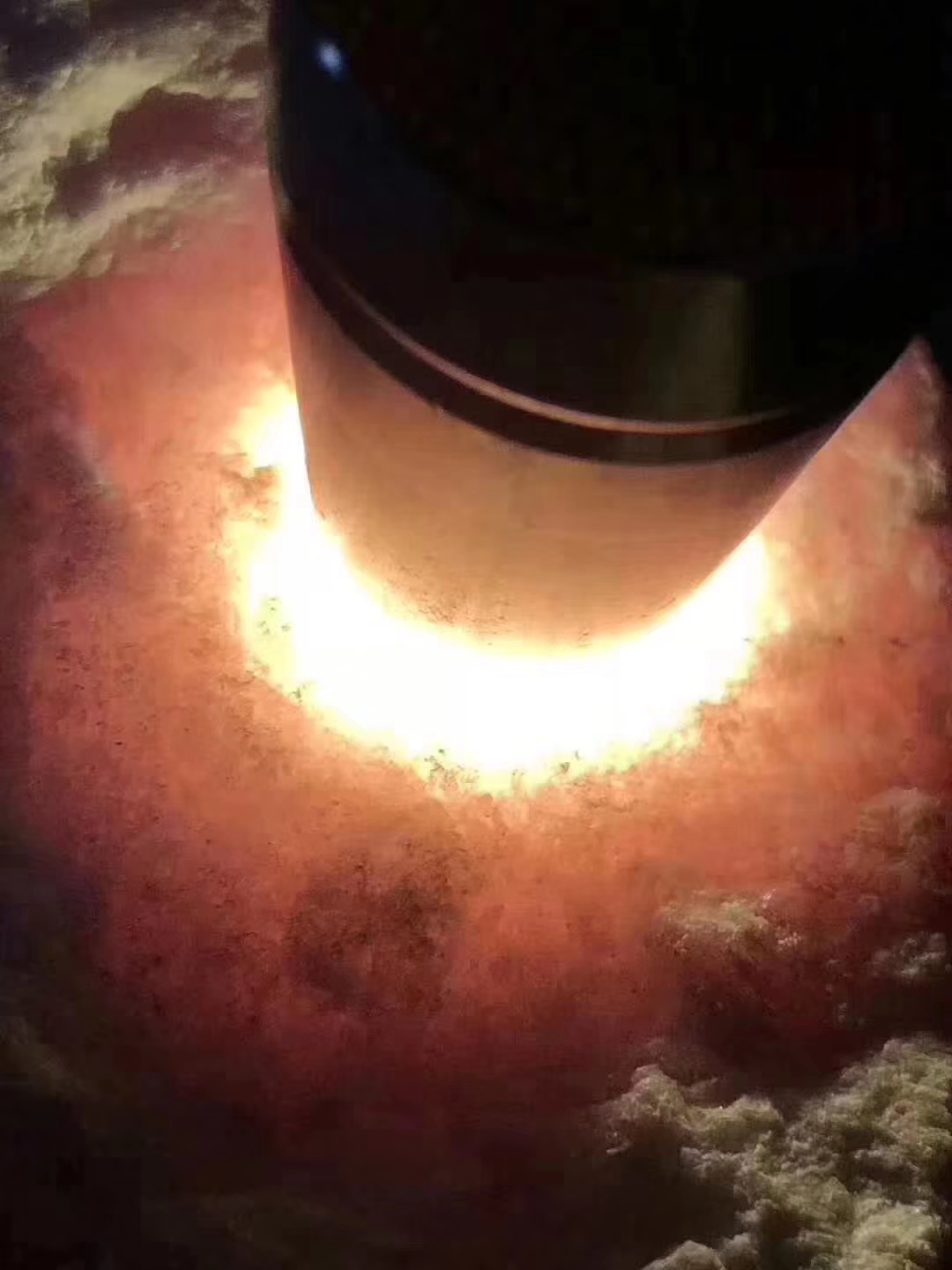 QY106-13.6kg木那开窗春料皮壳老沙细开窗面积大灯下