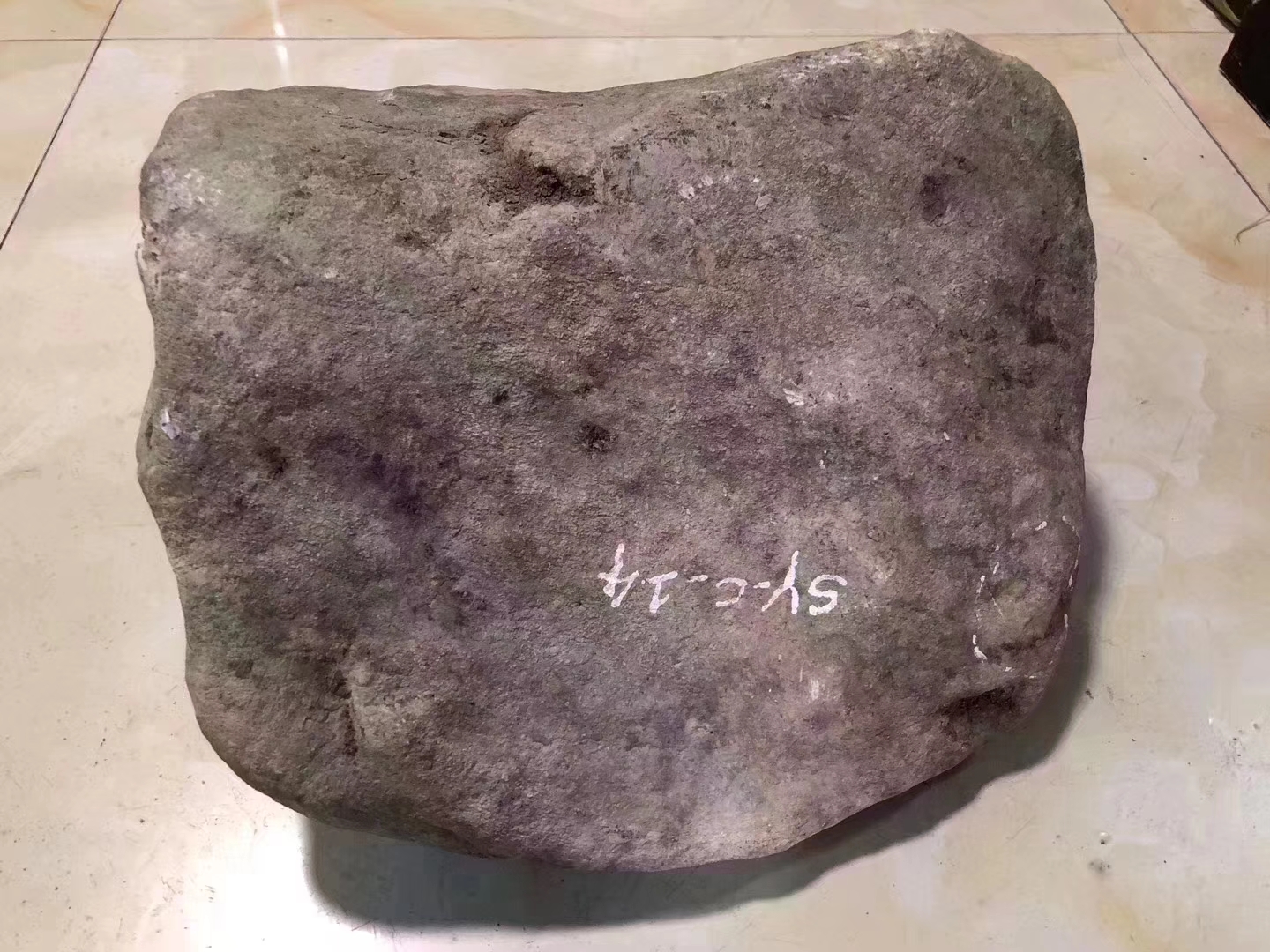 OW20-43.4kg莫西沙全赌手镯料[玫瑰][玫瑰][玫瑰