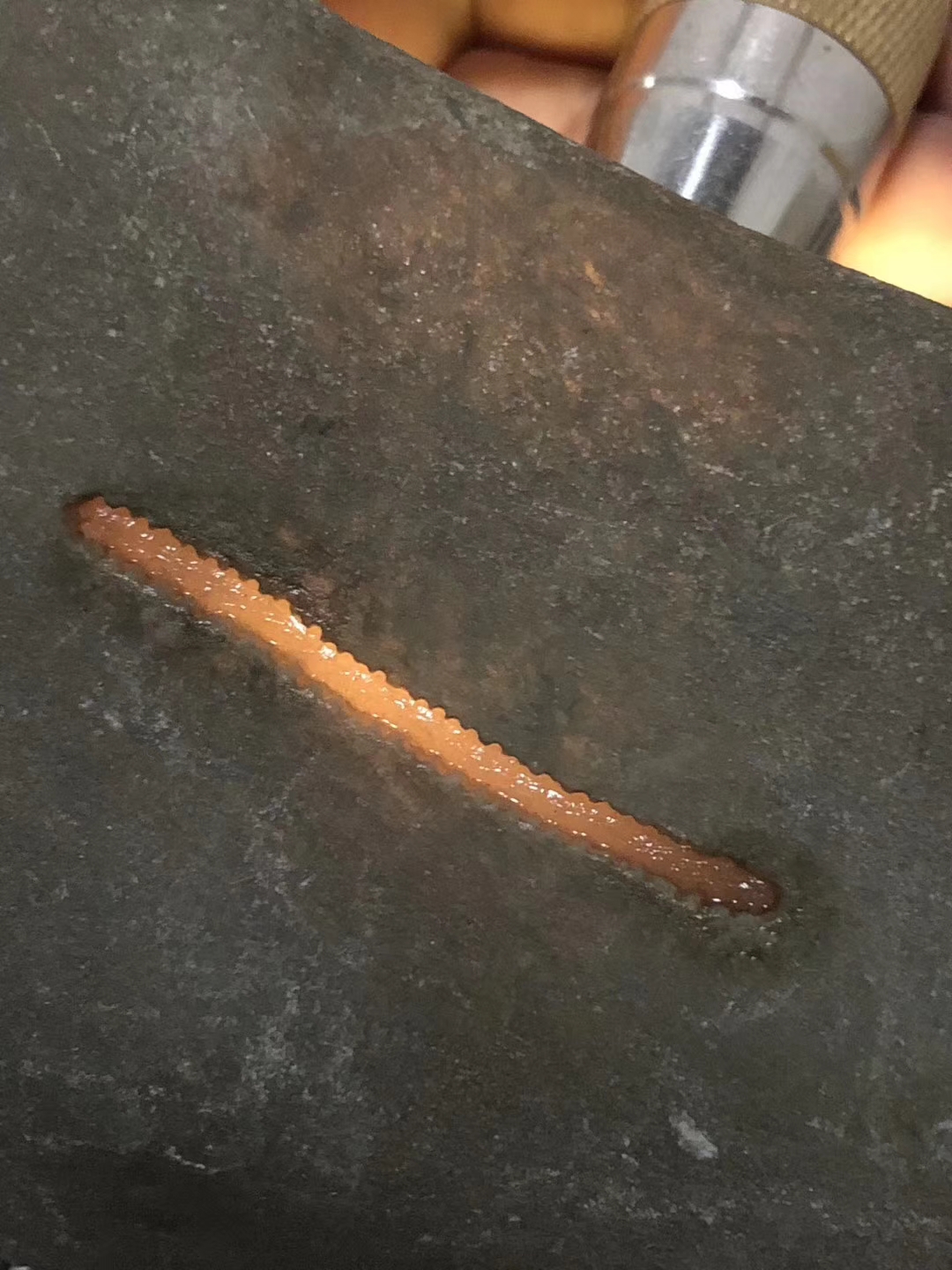 JW961.76kg南奇开窗冰种手镯料皮壳紧凑品相好整体无明