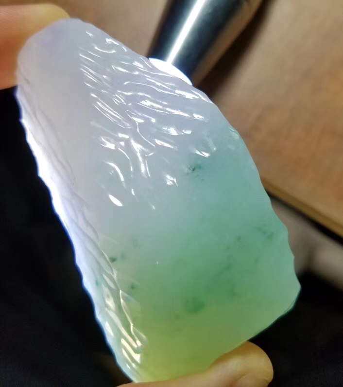 上新捡漏精品小挂件6.3/3.3/1.673克皮壳已剥玉质特