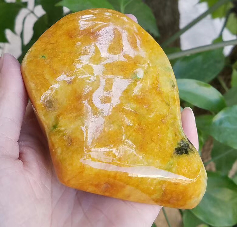 上新元旦特达玛坎精品挂件420克皮壳已剥黄加绿种老玉质特细带