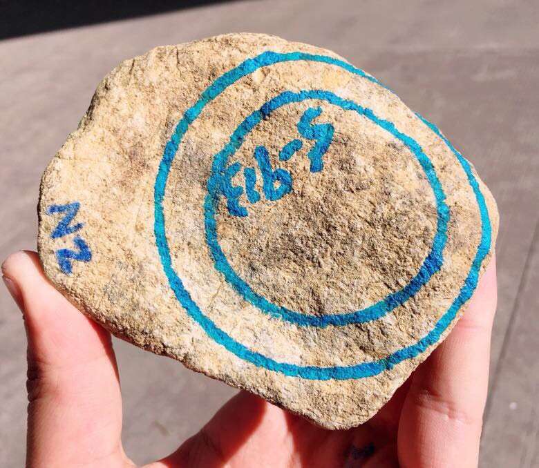 秒杀克莫西沙开窗满色阳绿手镯料皮壳完整品相好翻沙均匀细腻大面