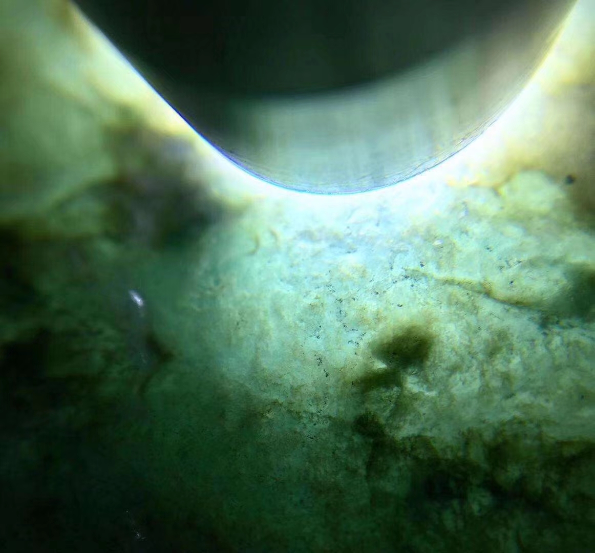 秒杀.7公斤老坑莫西沙脱沙冰种带飘花冰味十足可赌牌子挂件先款