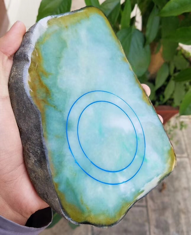 南奇改口手镯料3.5公斤种老底子飘绿花飘色动人超级水润玉质透